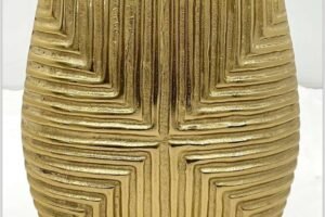 5052- MATRIX OVAL VASE